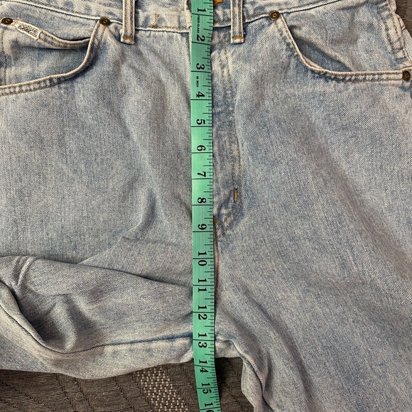Chic 90s Vintage Jeans - Picture 8 of 9